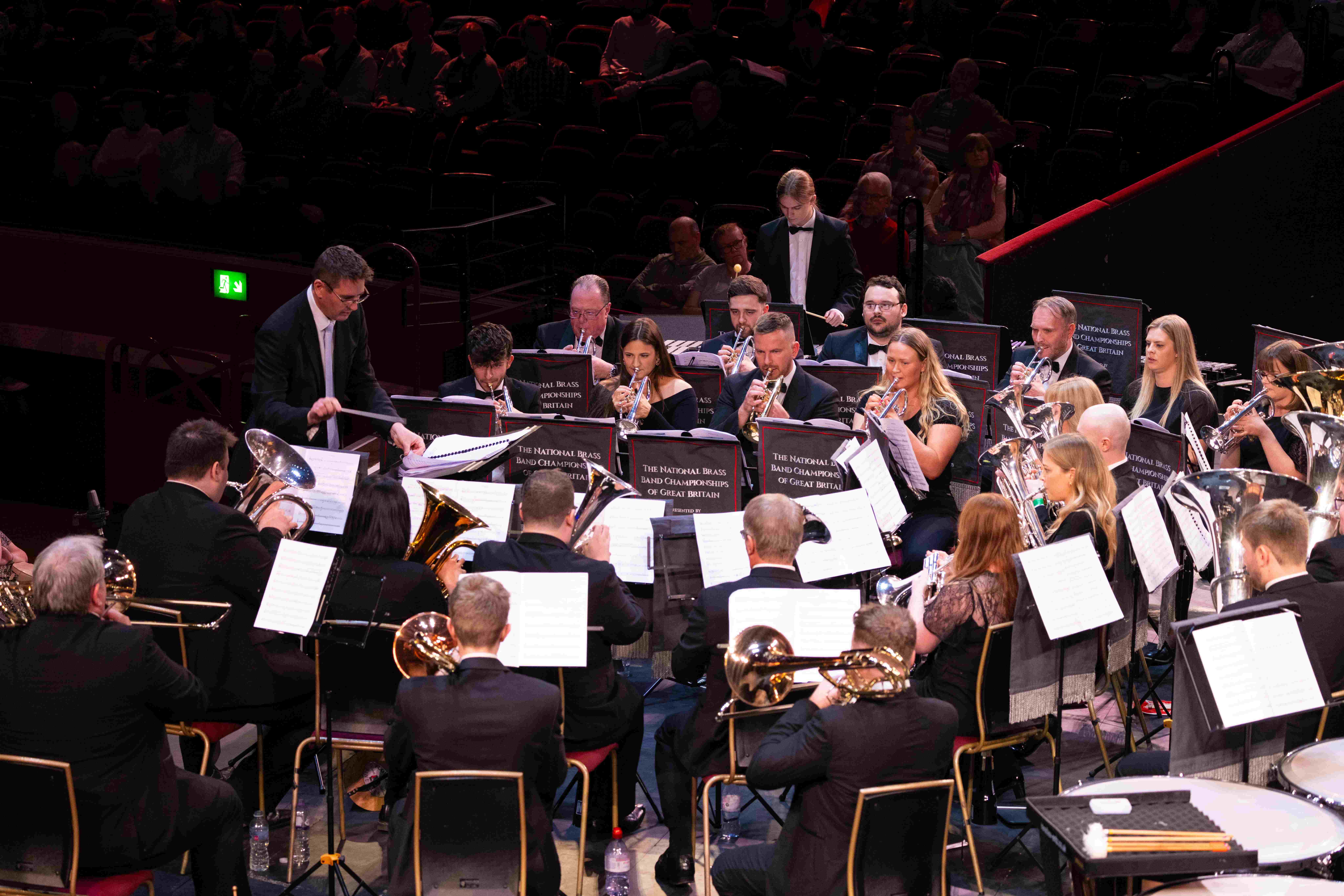 Christmas With The Flowers Band 2025